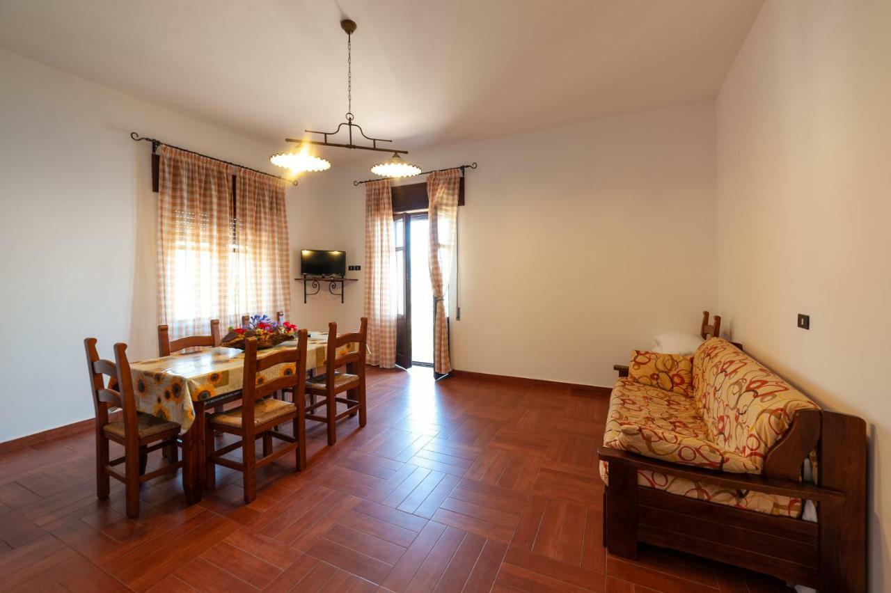 Azienda Agrituristica Le Terre Di San Leonardo Cetraro Ngoại thất bức ảnh