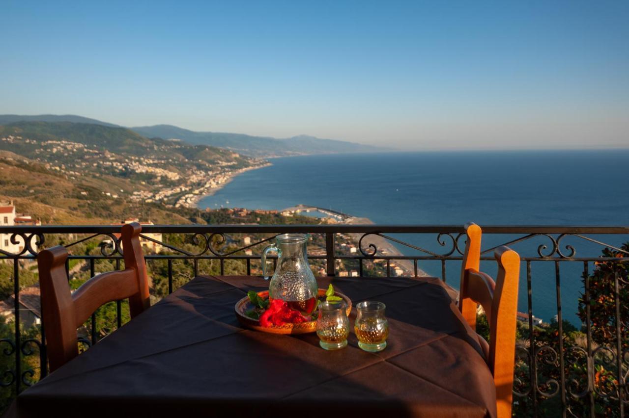 Azienda Agrituristica Le Terre Di San Leonardo Cetraro Ngoại thất bức ảnh